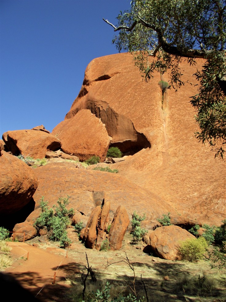 Phantom Rock Ayers rock